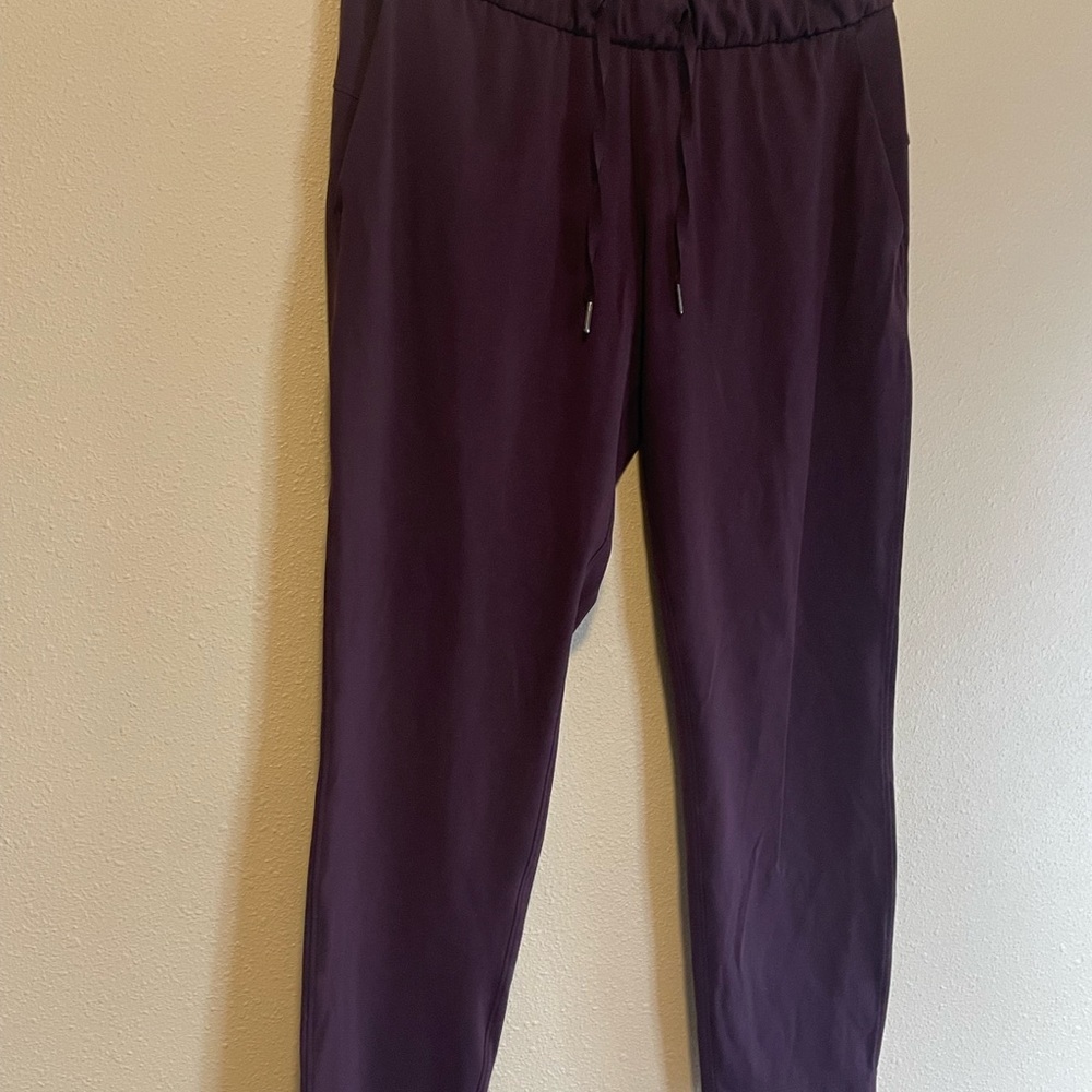 Lululemon Athletica womens pants size 10